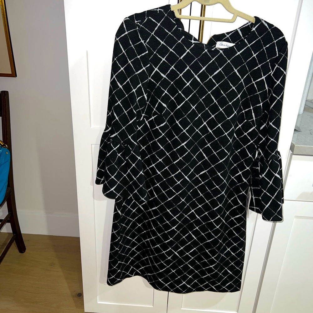 Calvin Klein 3/4 length thick dress nwt size 10